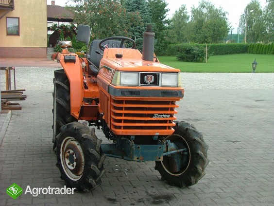 Mini traktorek Kubota L1-20 - zdjęcie 3