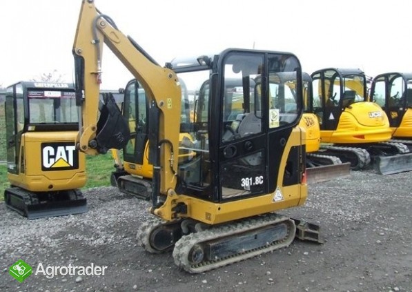 Caterpillar 301.8C Sprzedaż Minikoparek Suchoraba